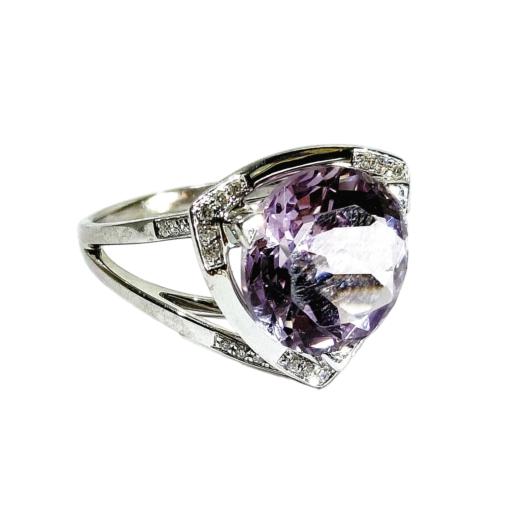 MAUBOUSSIN "Mes coules à toi" Solitaire Ring in white gold, with Amethyst and Diamonds