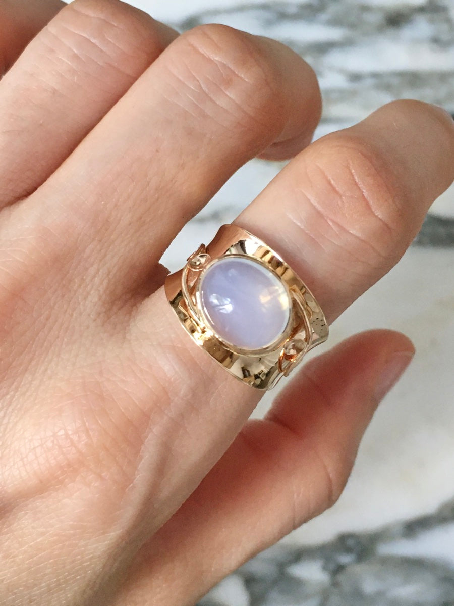 Yellow Gold Solitaire Ring with Moonstone