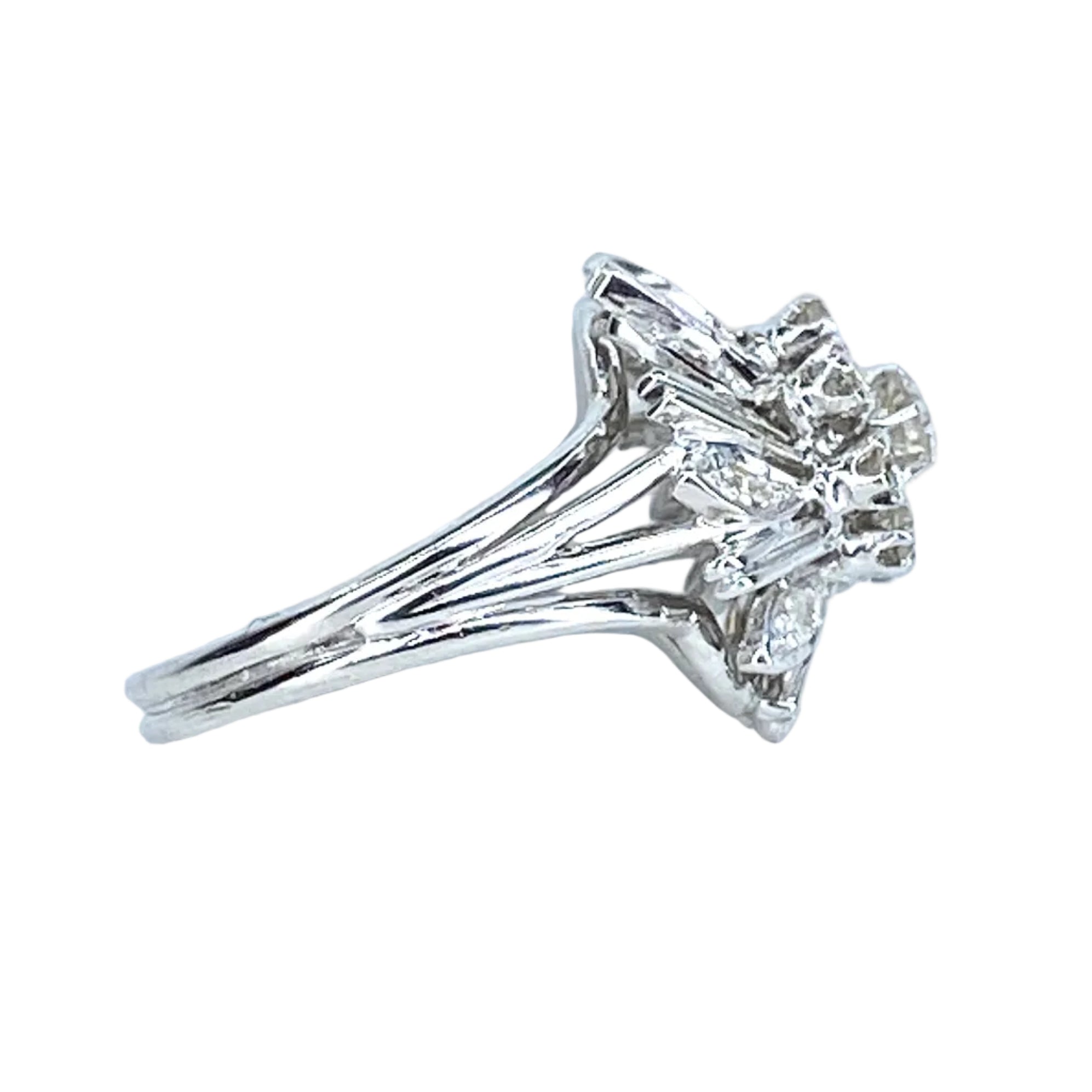 Bague Marguerite en or blanc et diamants