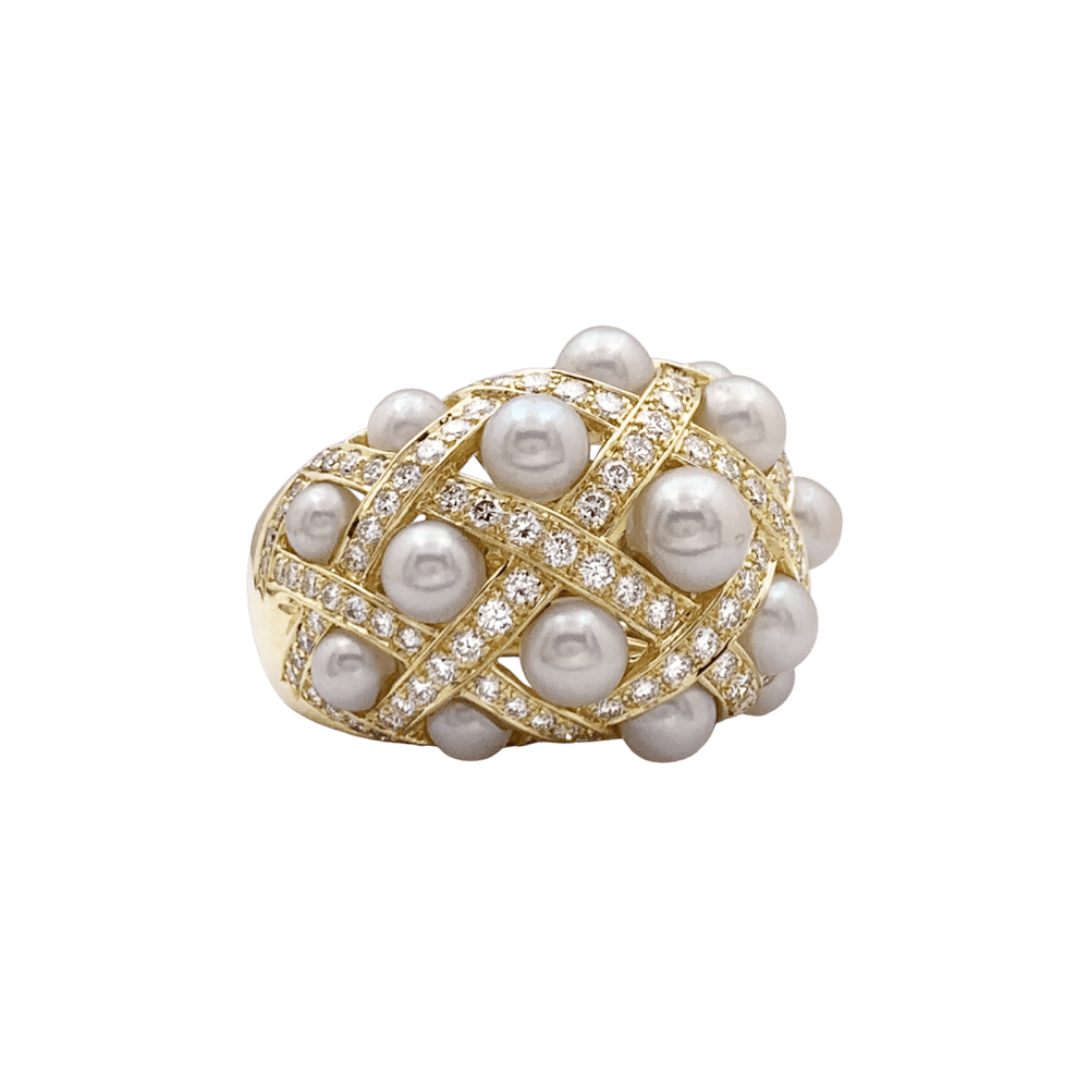 Ring Chanel, "Baroque", yellow gold, diamonds and pearls.