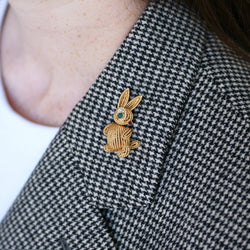 Clip Brooch in white gold, yellow gold, emerald, Ruby, and diamonds
