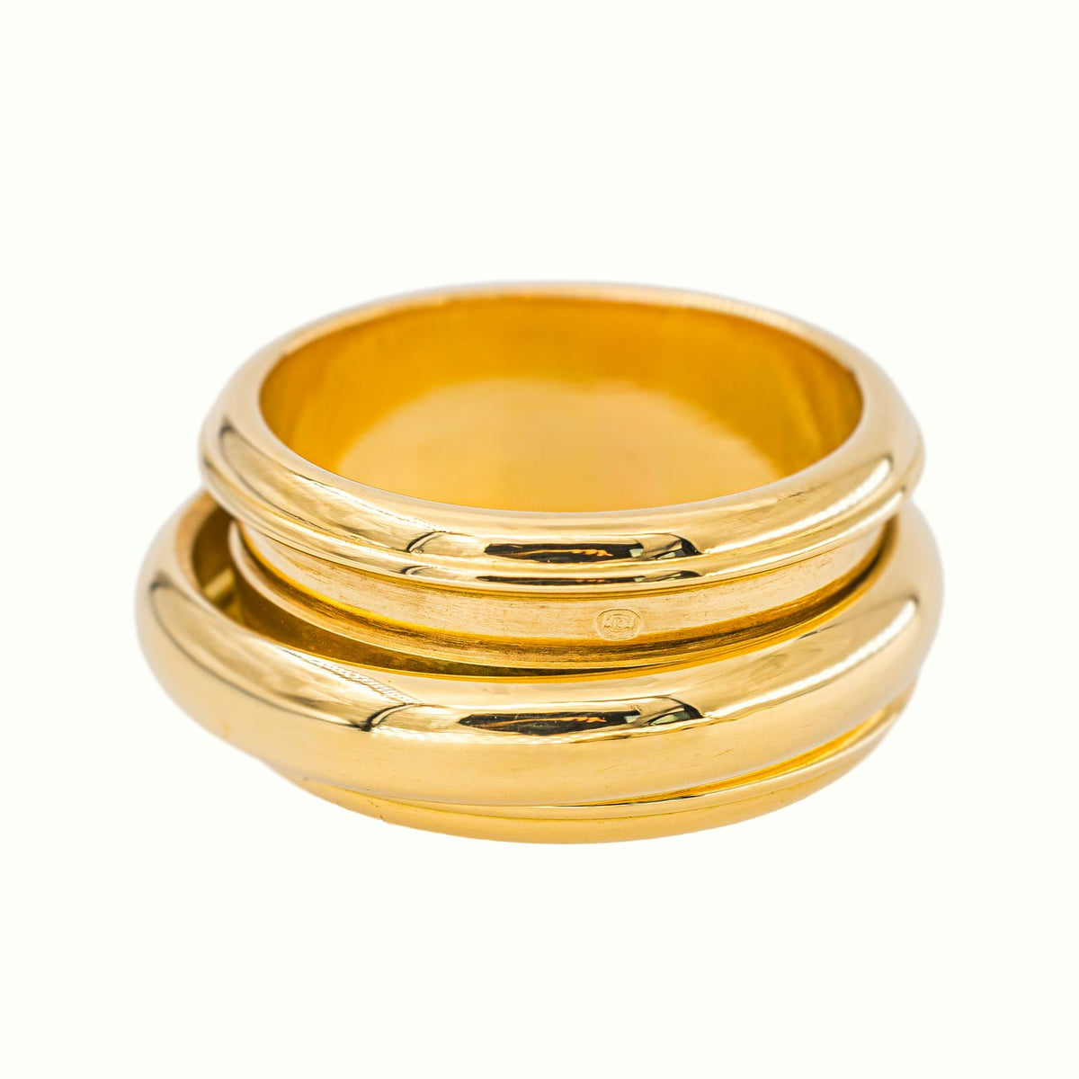 Piaget Possession Bangle Ring in Yellow gold