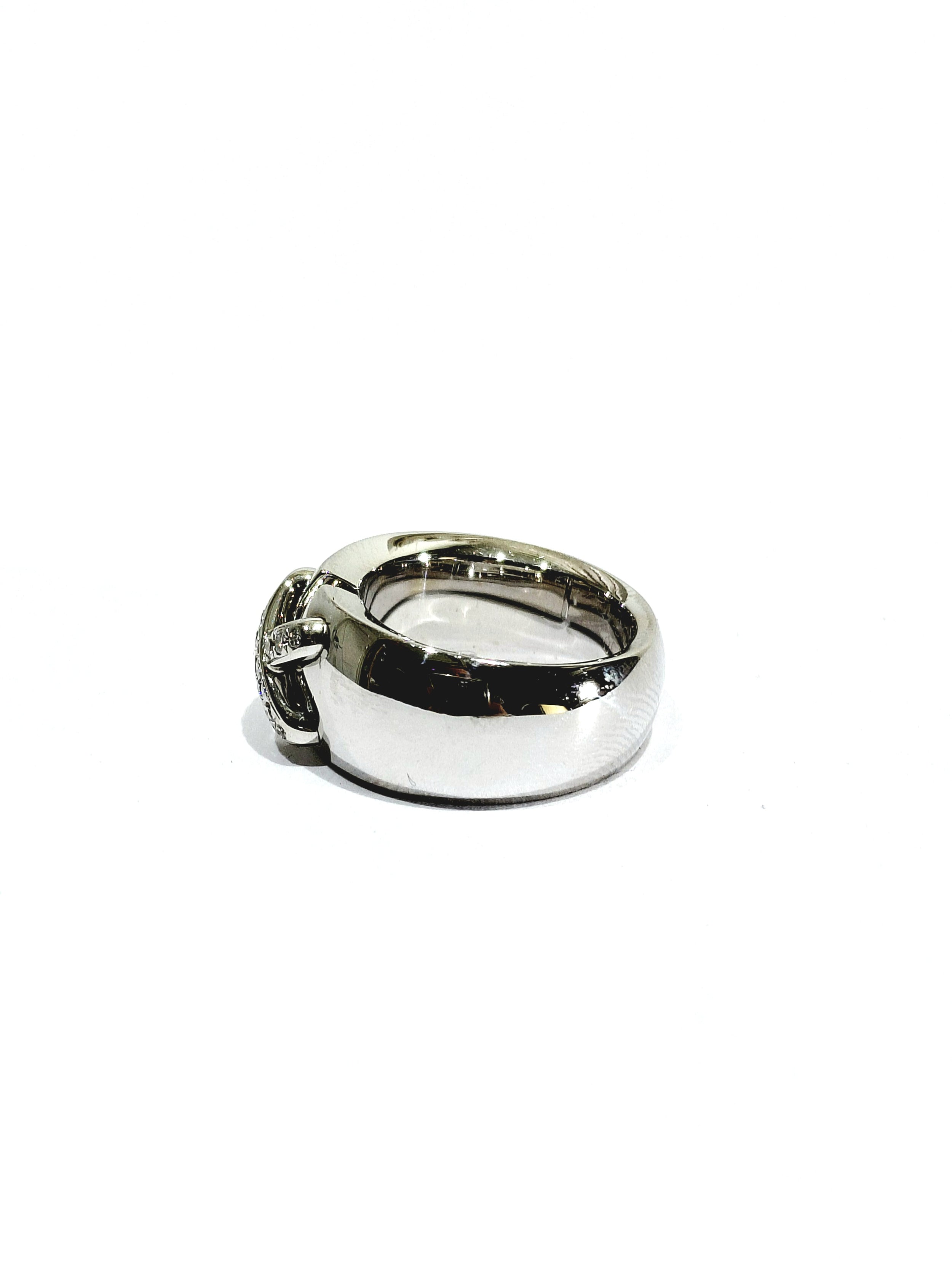 CHAUMET ring in white gold and diamonds