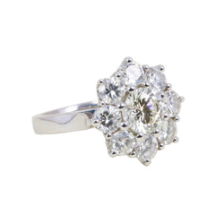 Marguerite Ring in White Gold and Diamonds