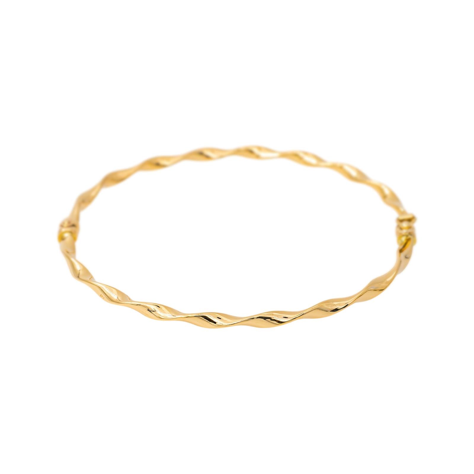 Yellow Gold Bangle Bracelet