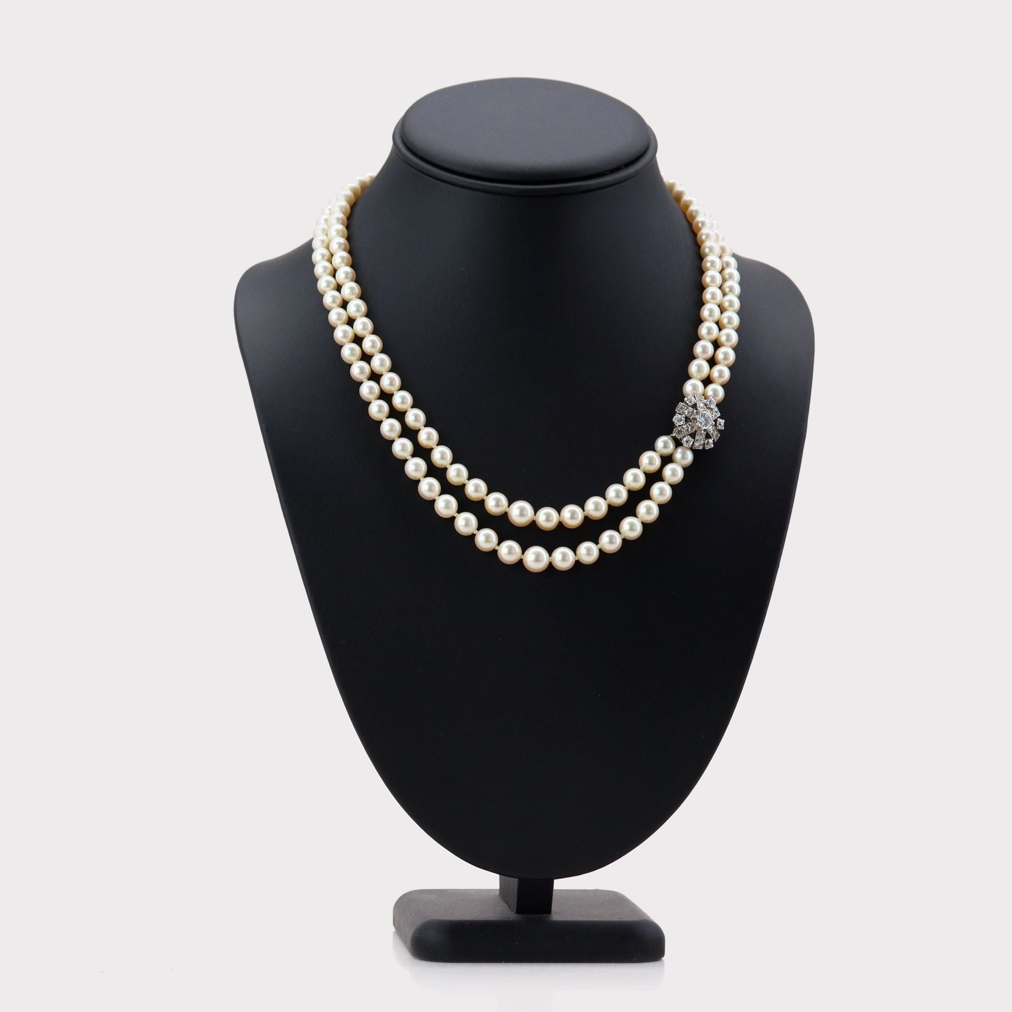 White Gold, Platinum, and Diamond Pearl Necklace