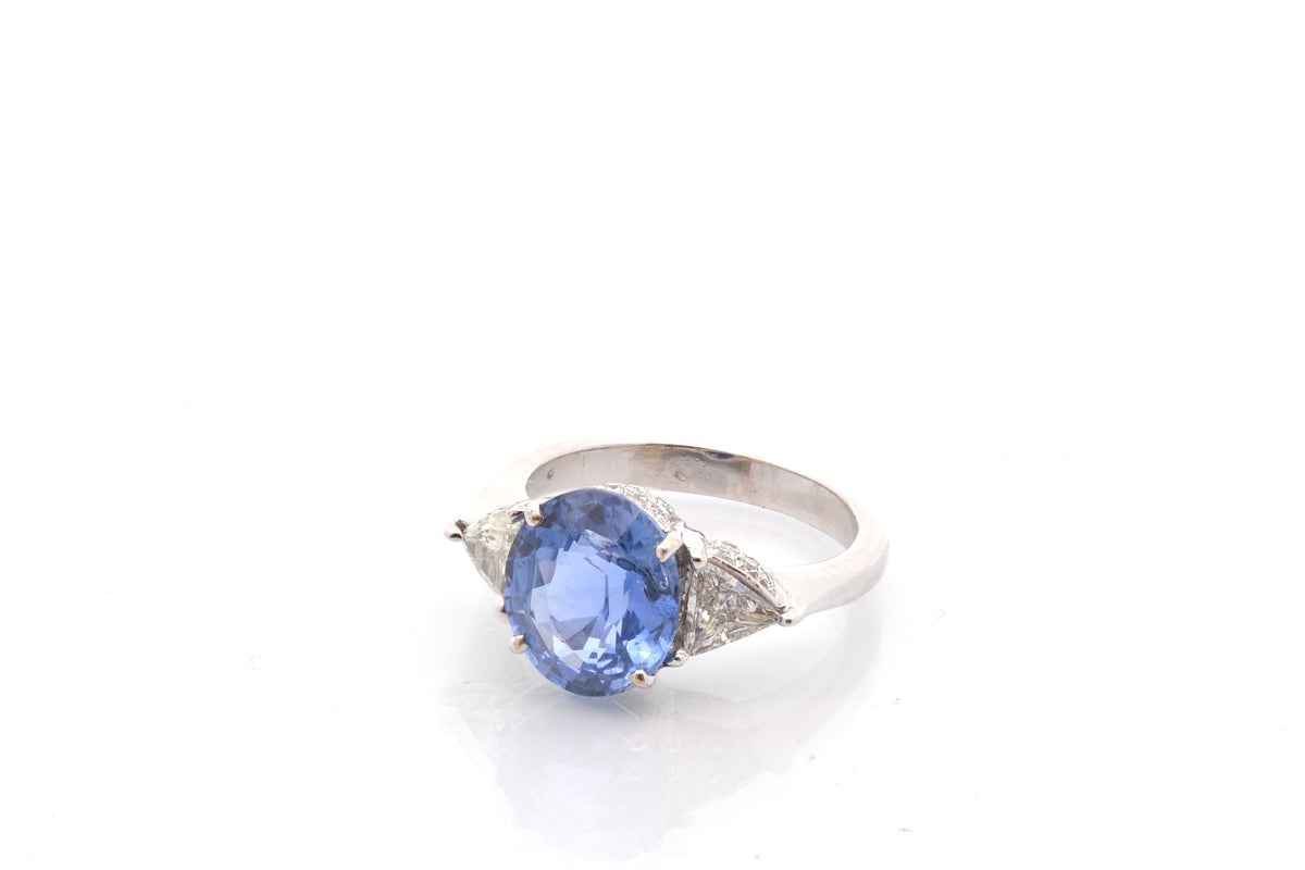 Bague Trilogie en or blanc, saphir et diamants