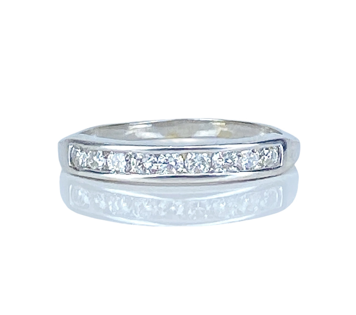 Bague Alliance en or blanc  et Diamants
