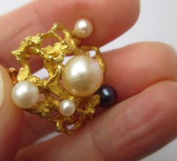 Gold and Pearl Brooch Pin