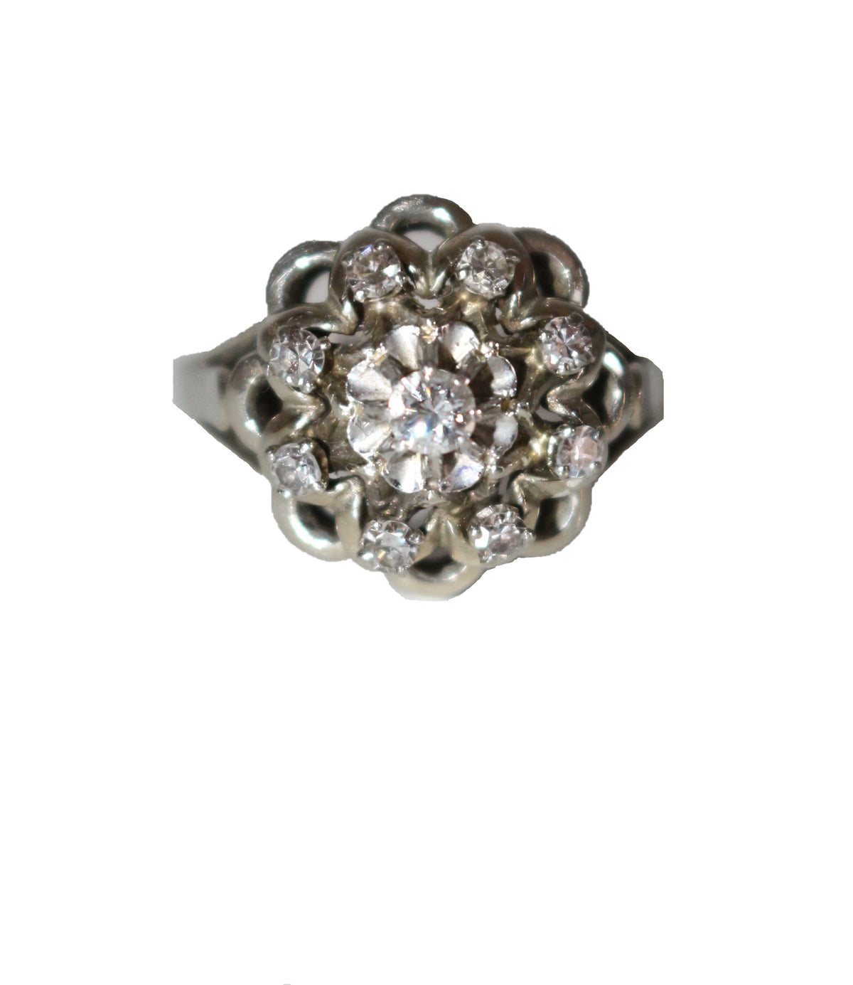 Bague Marguerite en or blanc, platine et diamants