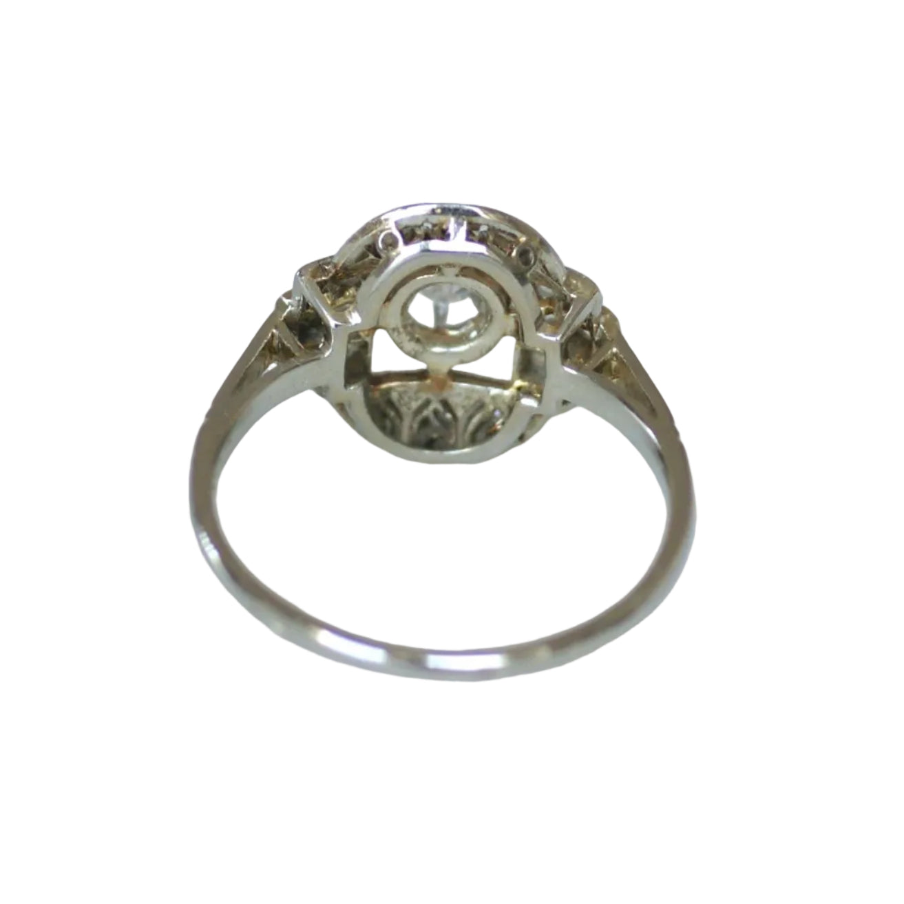 Bague Entourage en or blanc, platine et diamants