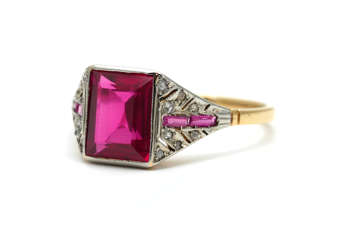 Art Deco ring in white gold, yellow gold, rubies, and diamonds