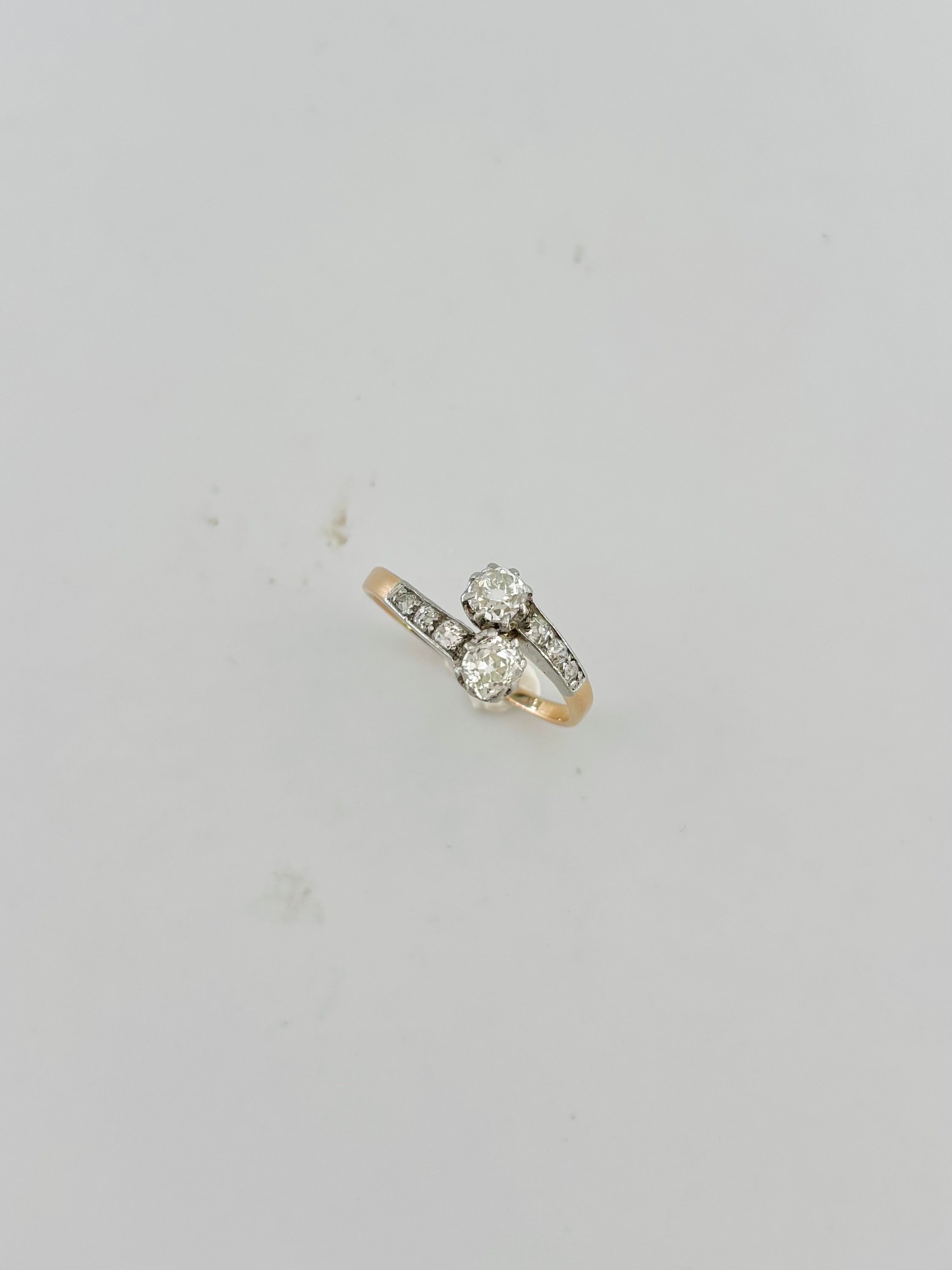 "Toi et Moi" Ring in Platinum, Yellow gold, and Diamonds