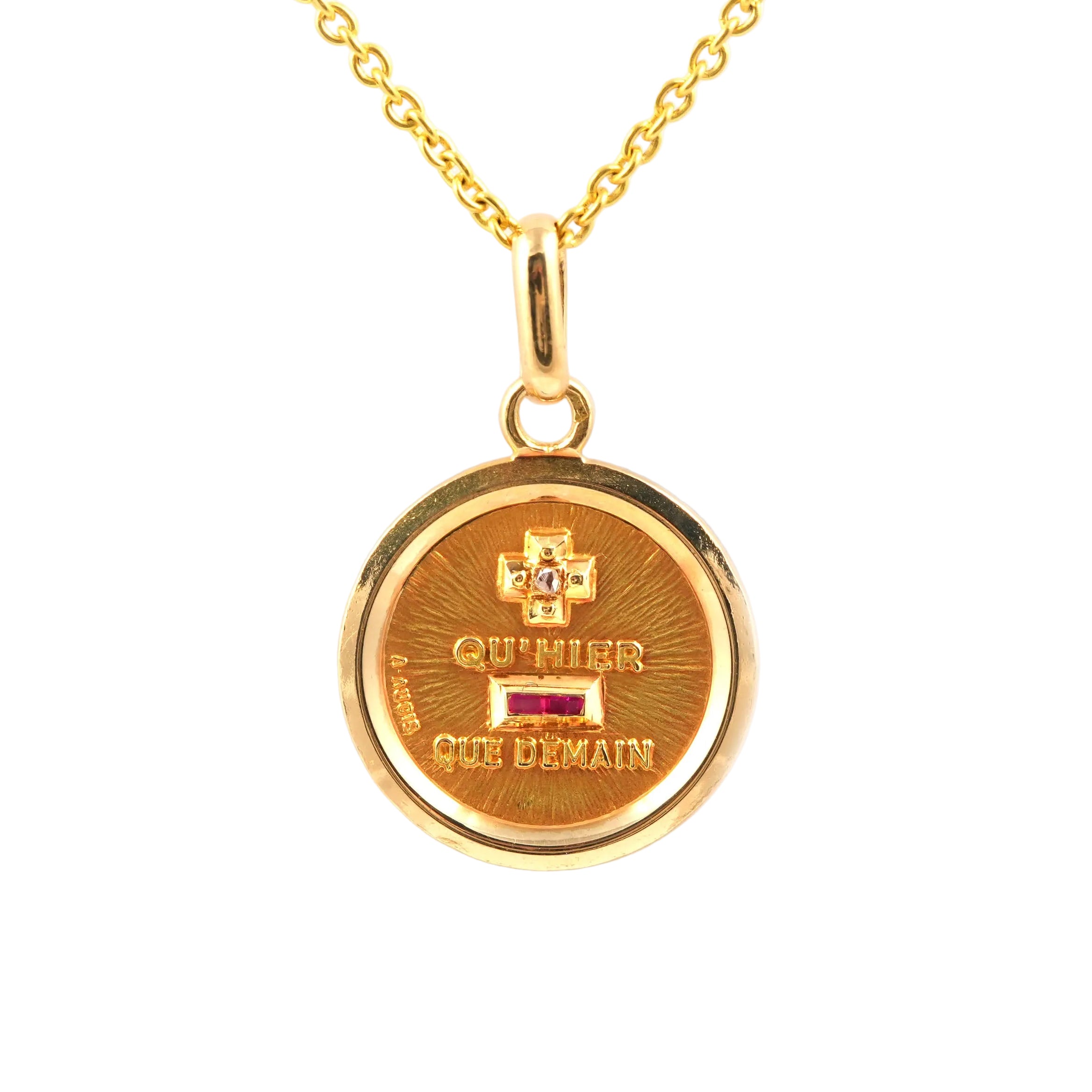 AUGIS Pendant in Yellow Gold, Ruby, and Diamond