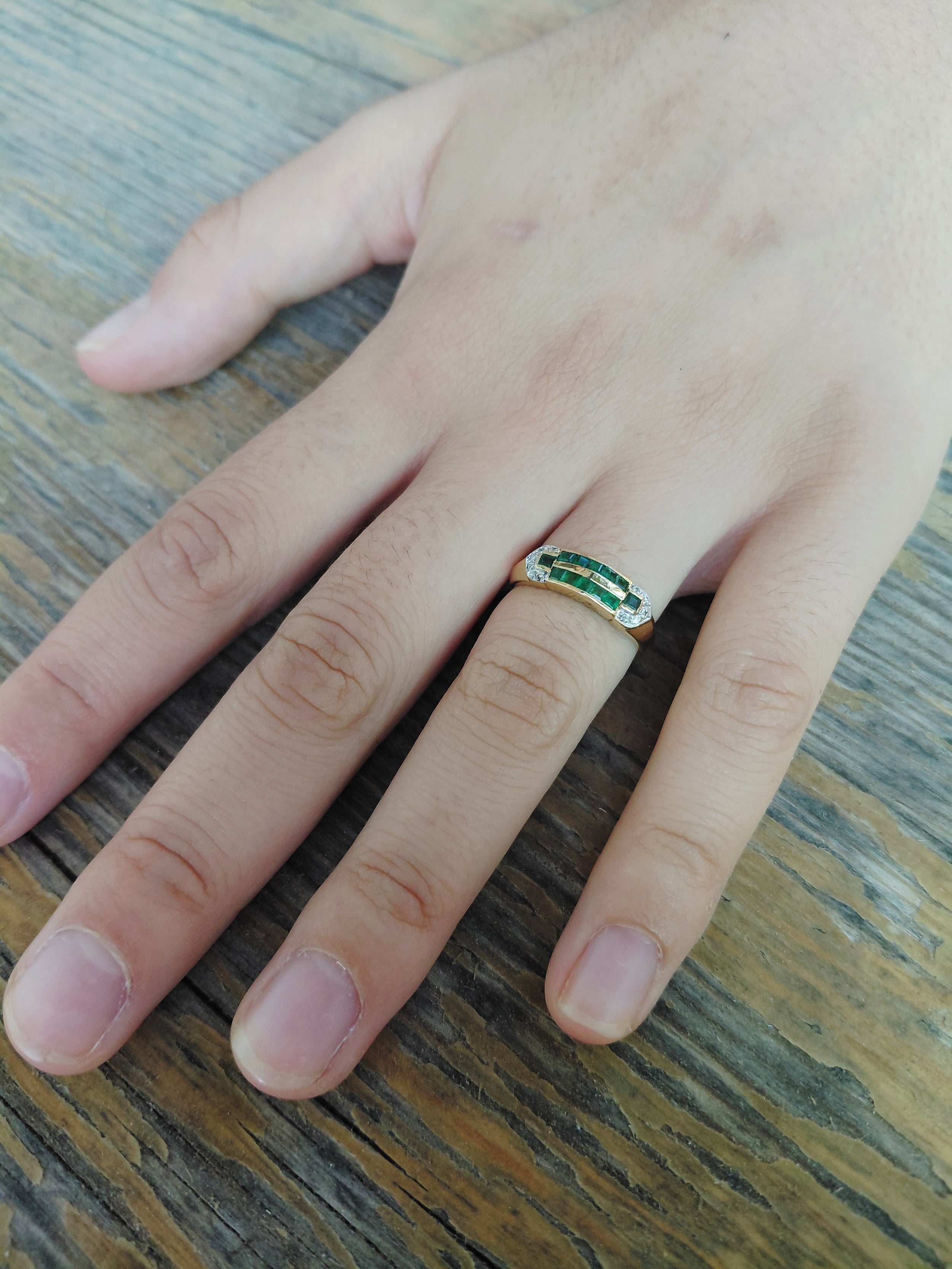 Yellow Gold Ring with Diamonds and Emeralds