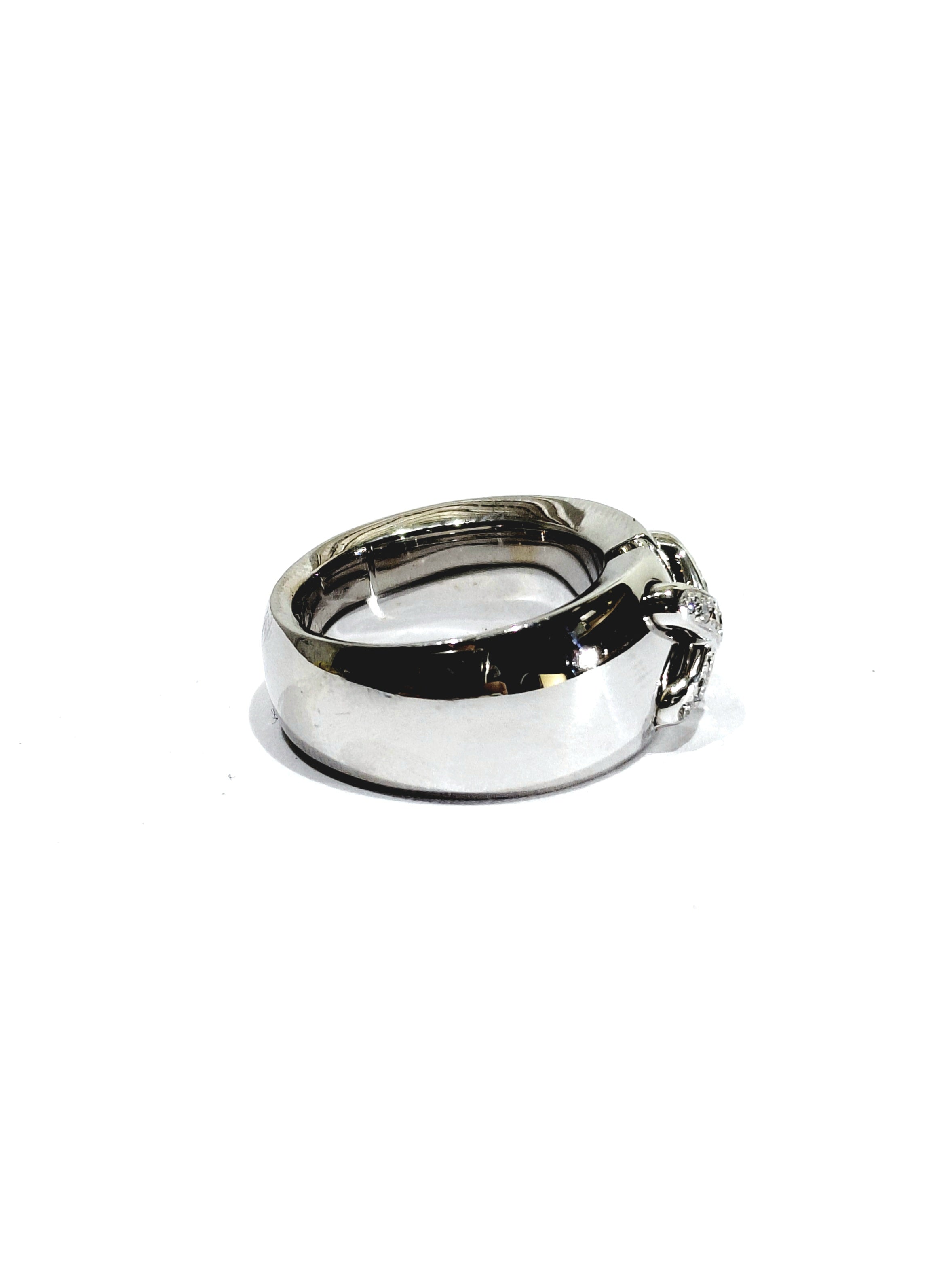 CHAUMET ring in white gold and diamonds