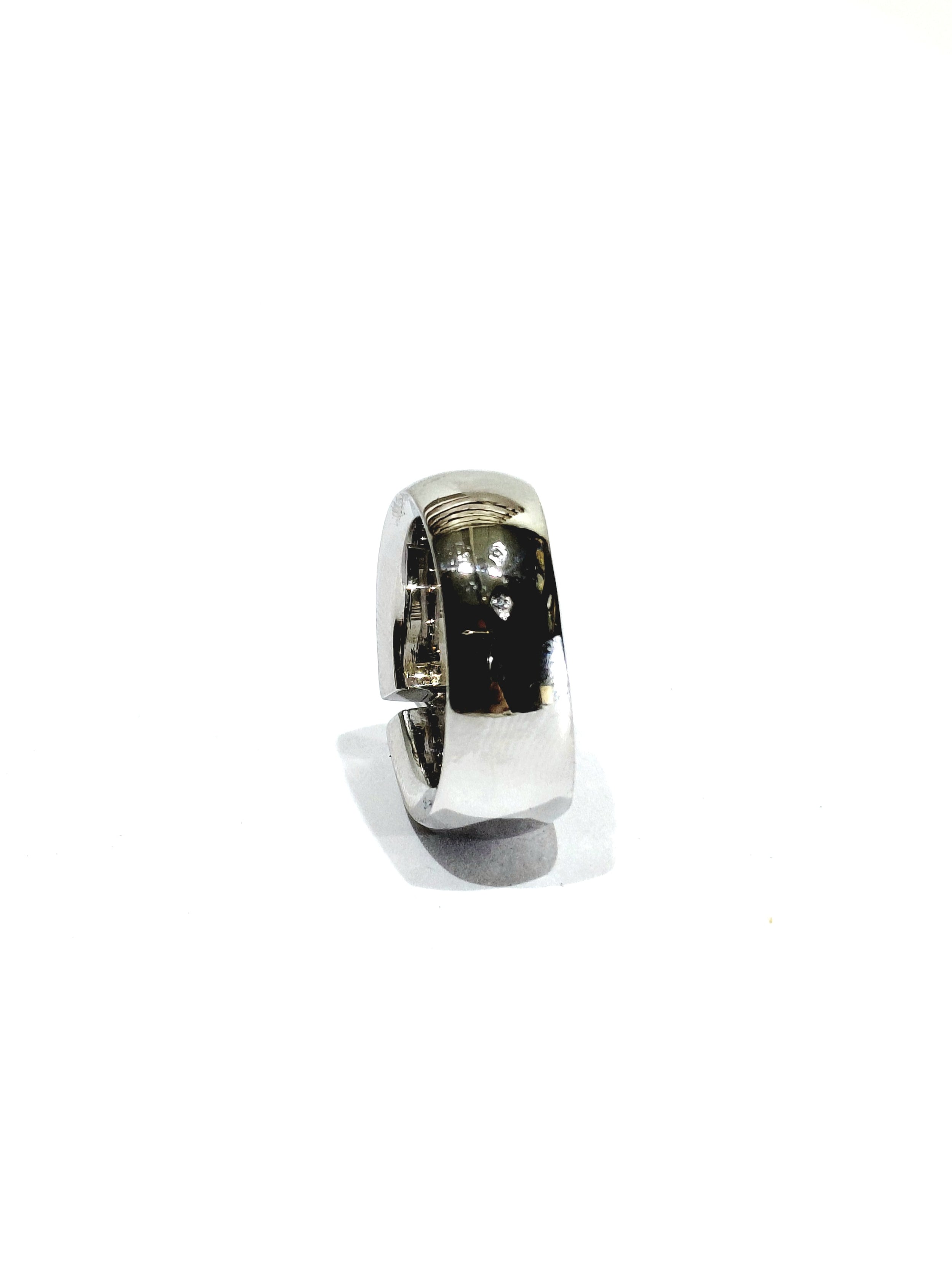 CHAUMET ring in white gold and diamonds
