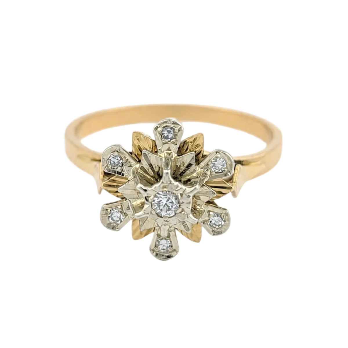 Marguerite Ring in Yellow Gold and Diamonds