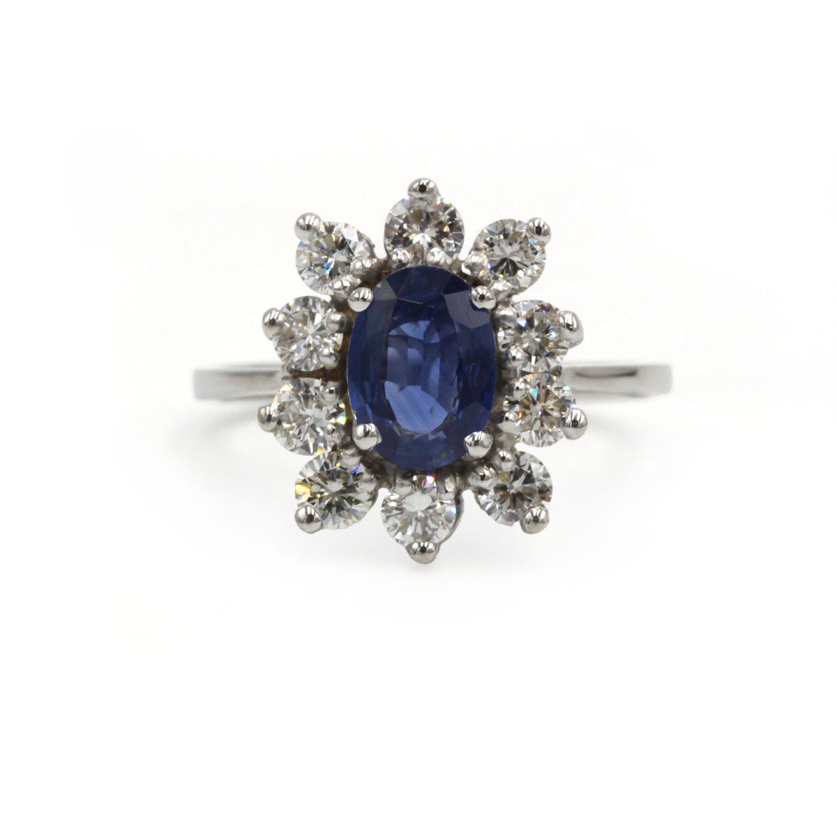 Bague Marguerite en or blanc, saphir et diamants