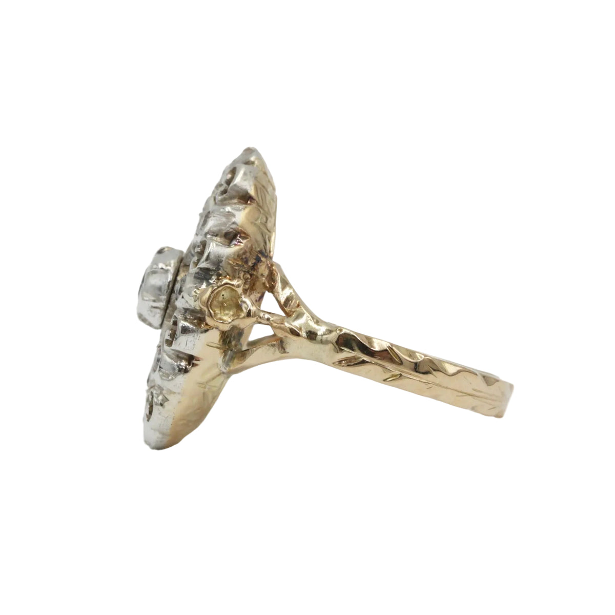 Ring in yellow gold, silver, emerald, and diamonds