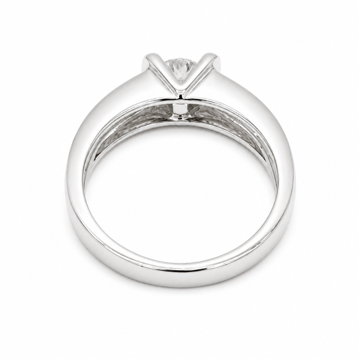 White Gold and Diamond Ring