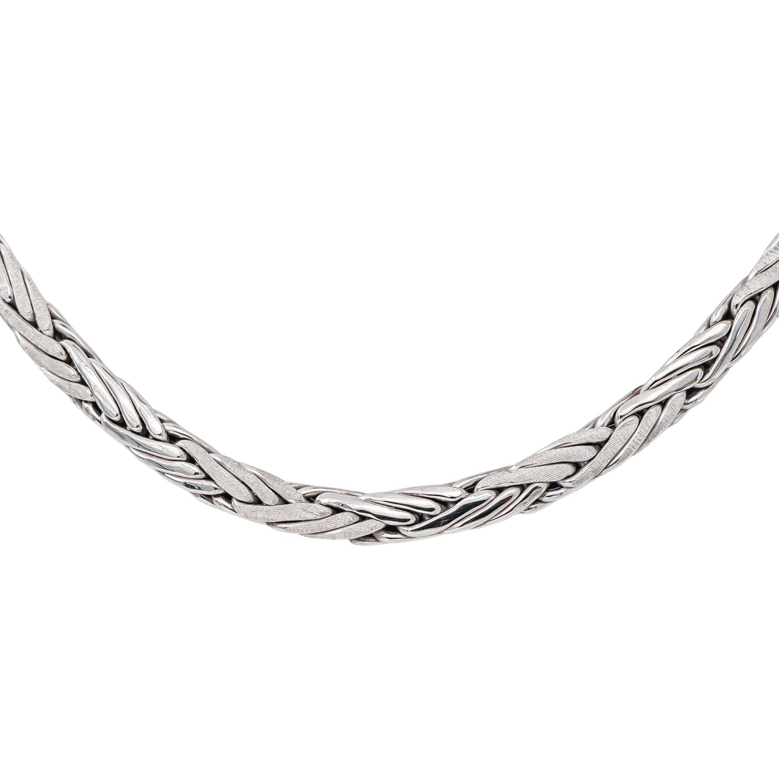 White Gold Link Necklace