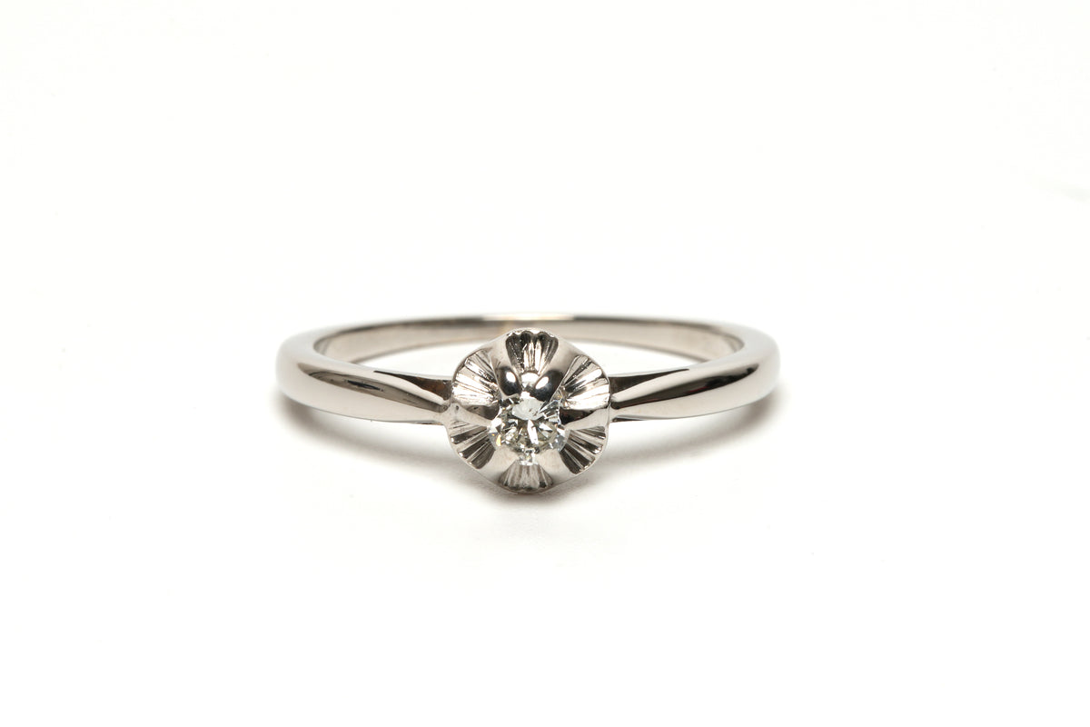 Bague Solitaire en or blanc et diamant