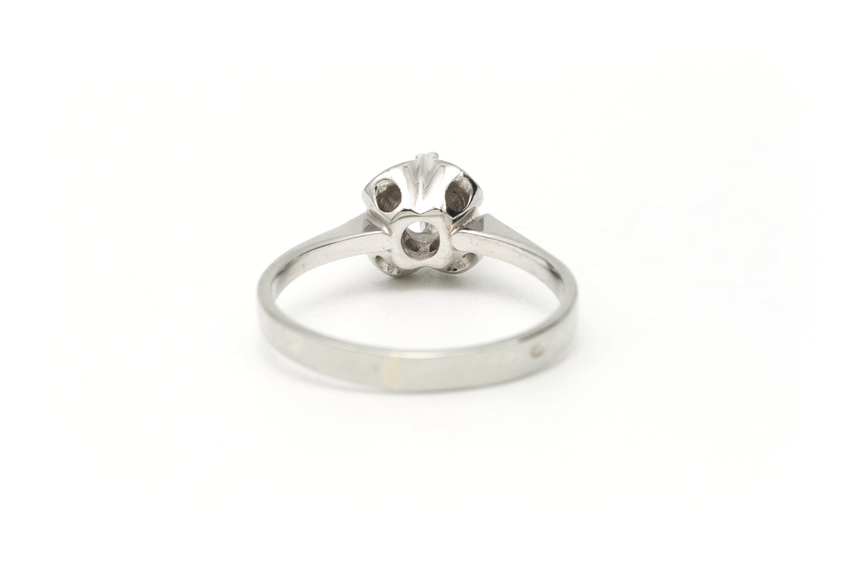 Bague Solitaire en or blanc et diamant