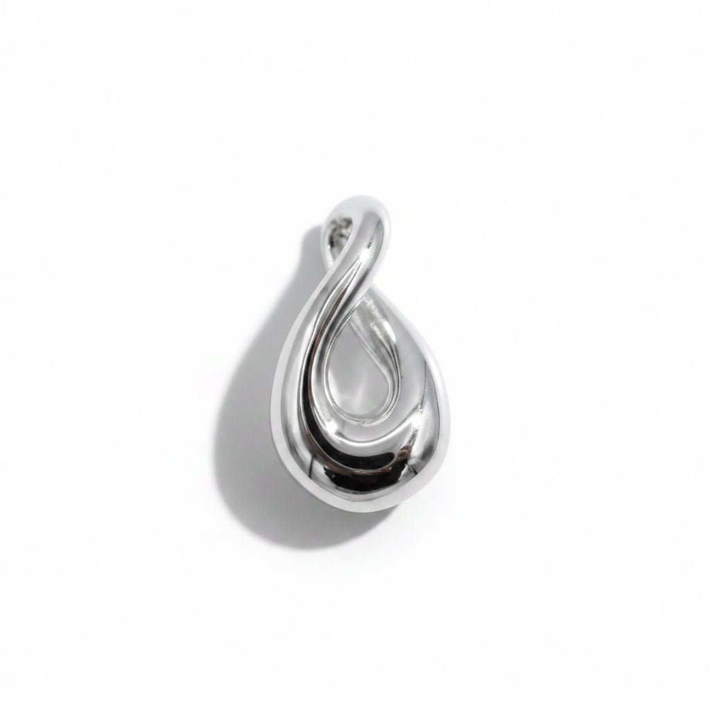 FRED "Collection Mouvementée" Pendant in white gold
