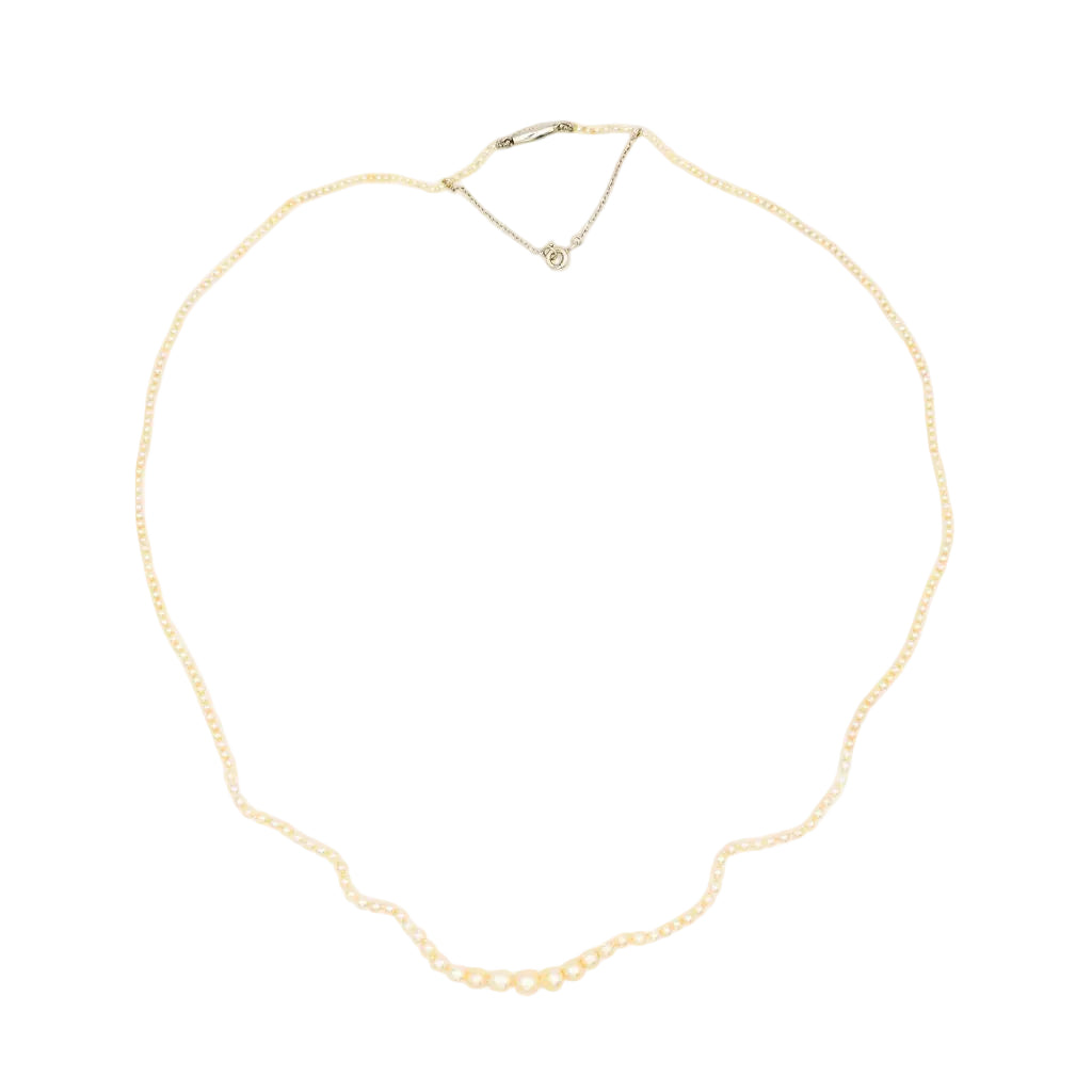 Necklace of Pearls in fine pearls and white gold