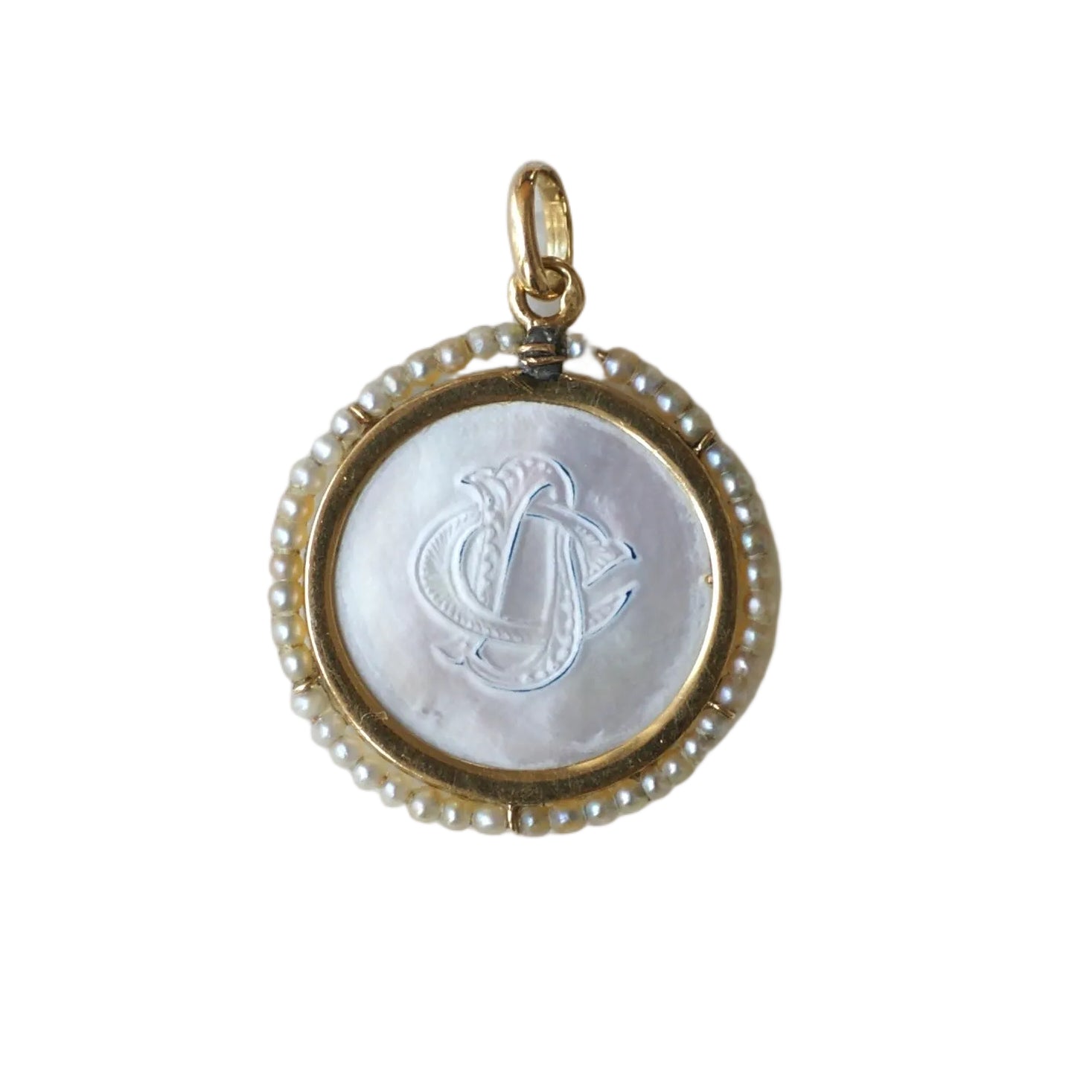 Medal in Yellow gold, Mother-of-pearl and Pearls