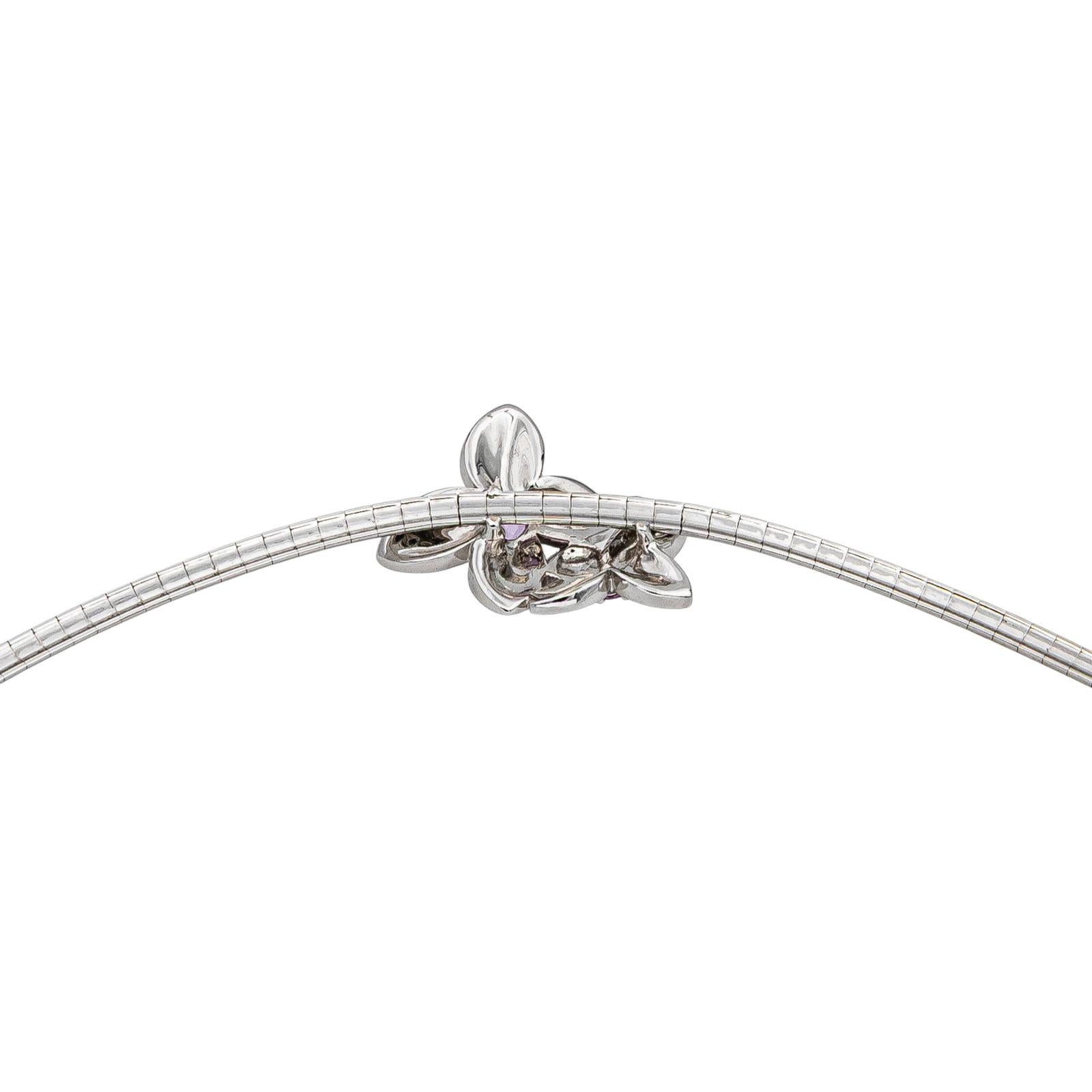 Necklace White gold Pink sapphire