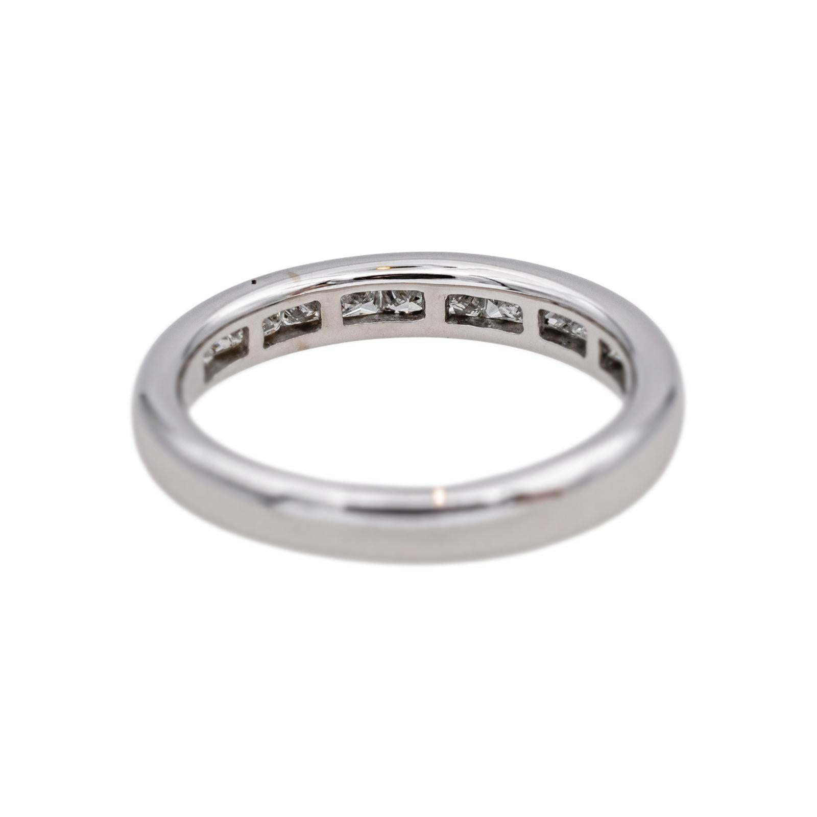 Bague  Demi- alliance  Or blanc  Diamant 