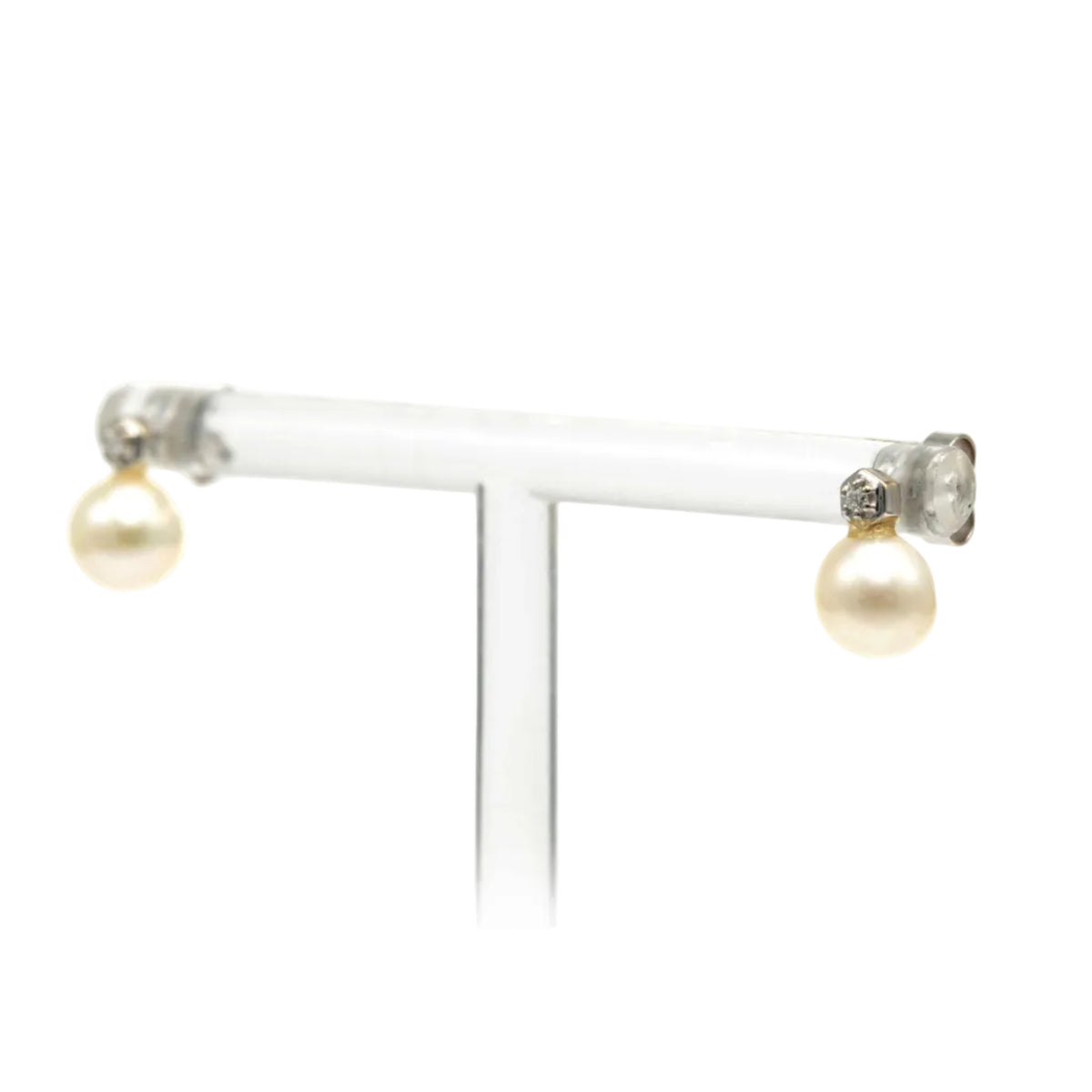 Boucles d'oreilles Puces en or blanc, perles et diamants