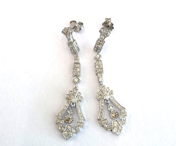 Boucles d'oreilles Pendantes en or blanc et diamants