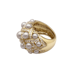Ring Chanel, "Baroque", yellow gold, diamonds and pearls.