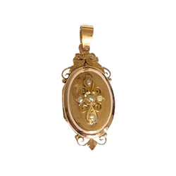 Rose gold and Pearl Medal