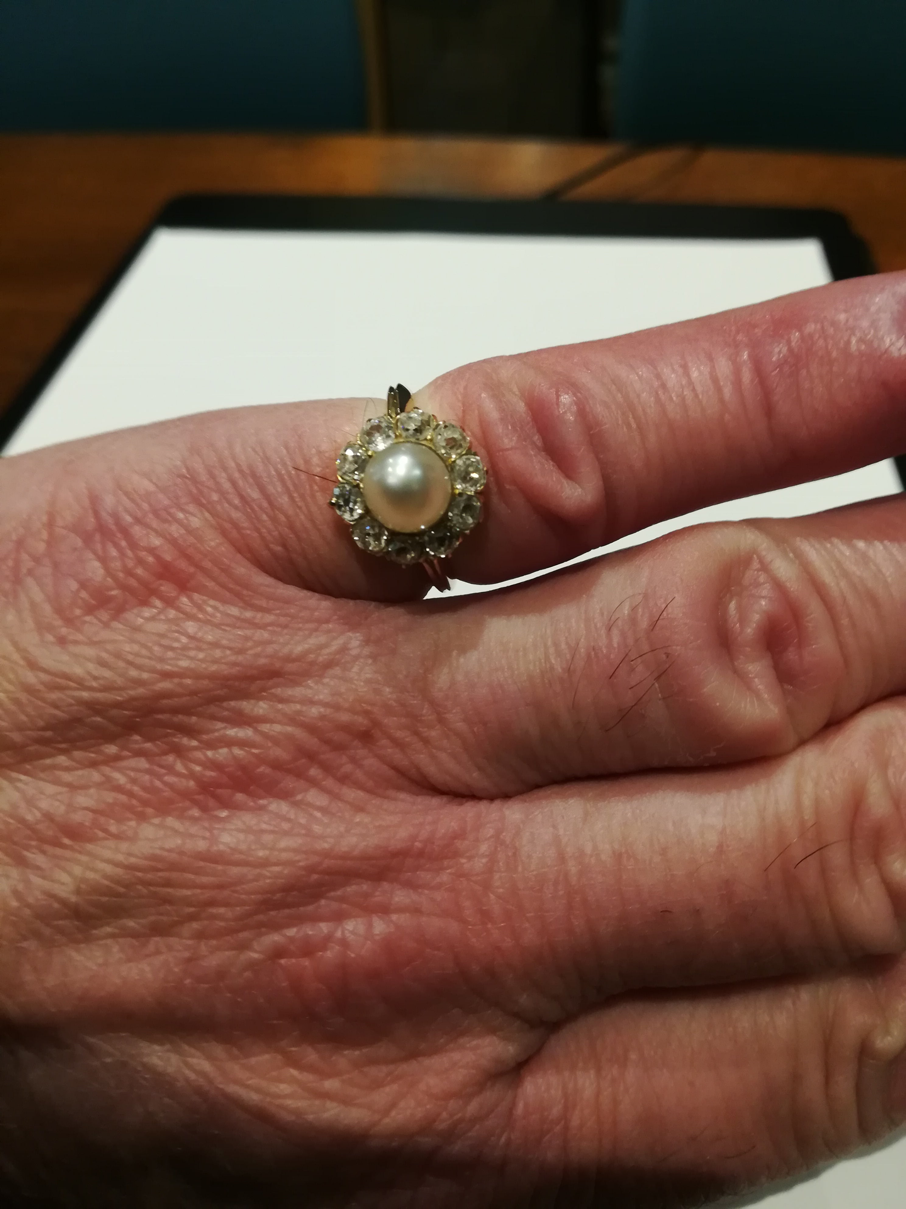 Ring Antique in rose gold, Fine Pearl and diamonds