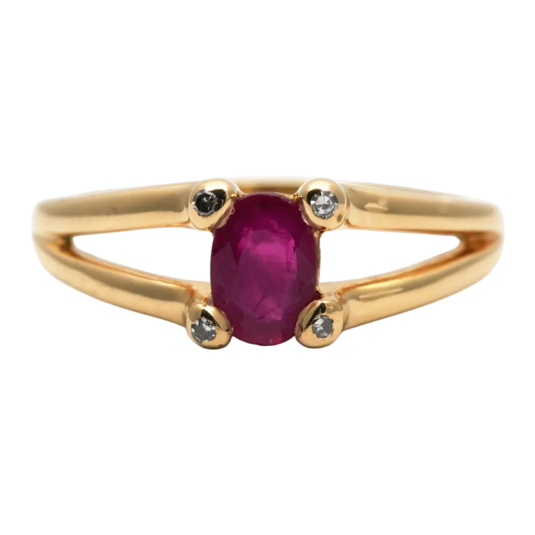 Yellow Gold Solitaire Ring with Rubies and Diamonds