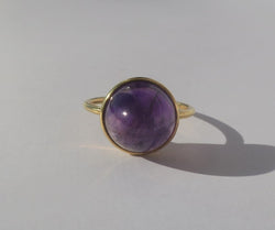 Bague Cocktail en or jaune et améthyste