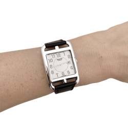 Montre Hermès, "Cape Cod", acier, cuir, grand modèle.