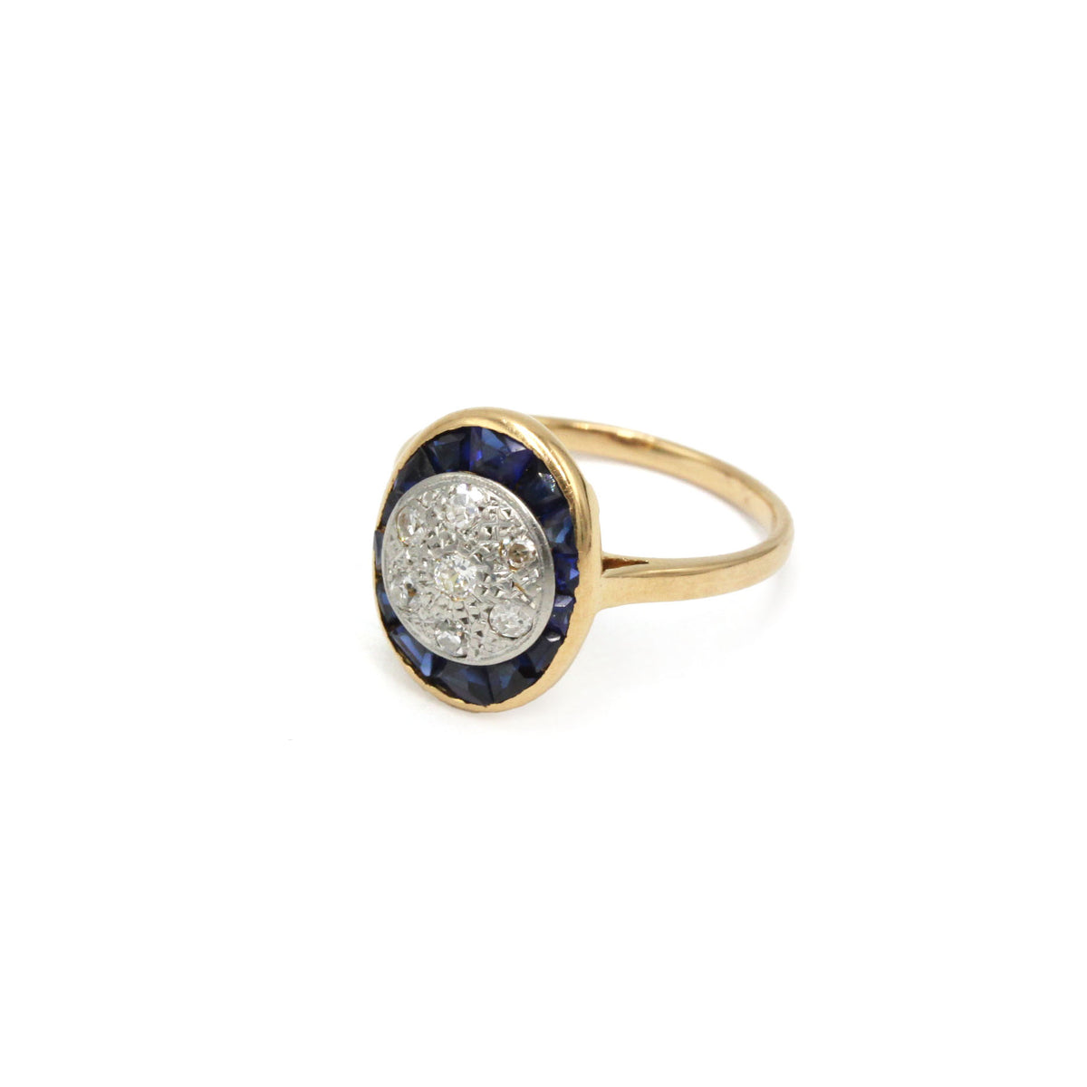 Bague en or jaune, platine, saphirs et diamants