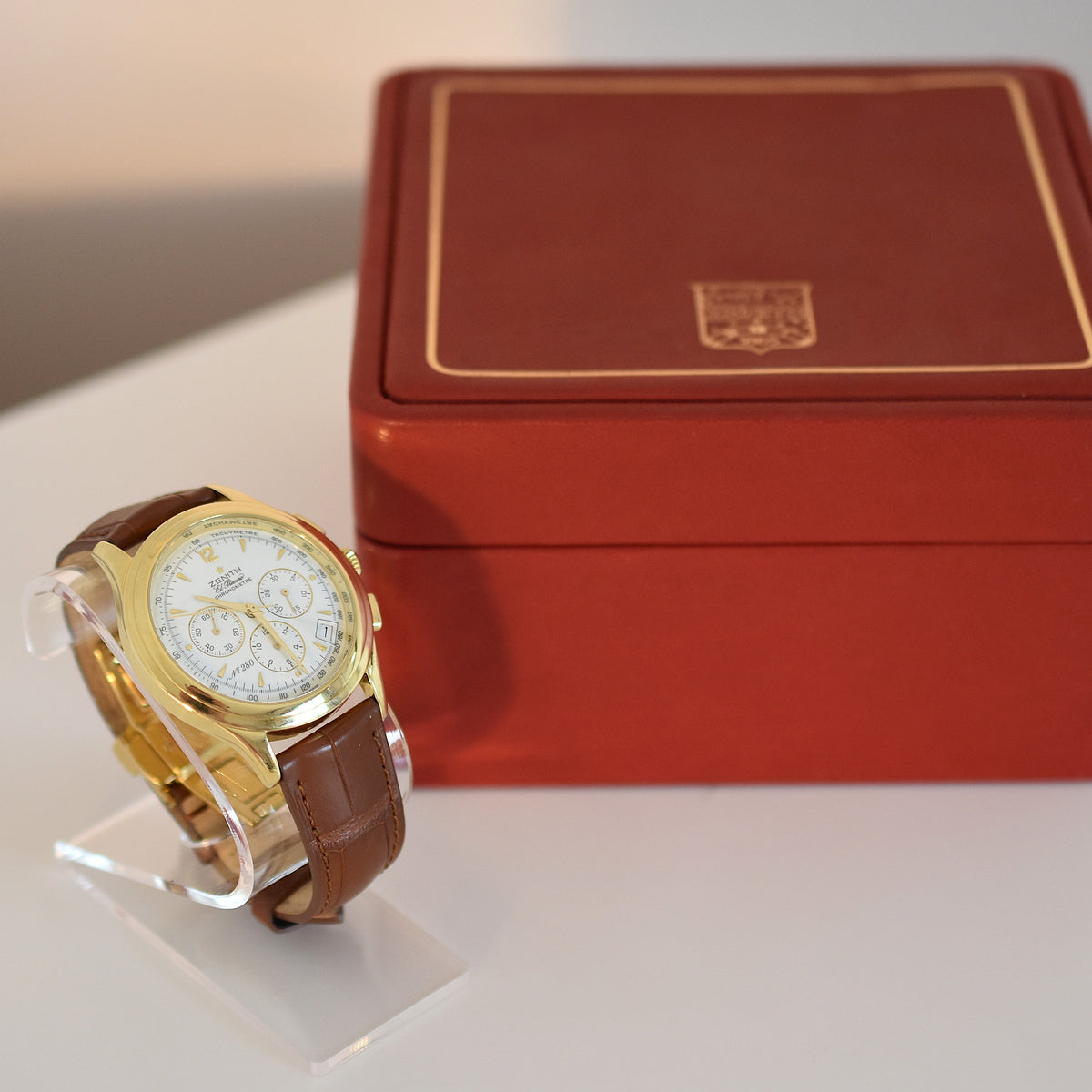 ZENITH "El Primero" Watch in Yellow gold and Leather