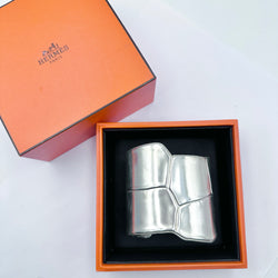 HERMÈS "Niloticus Éclat" Cuff bracelet in silver