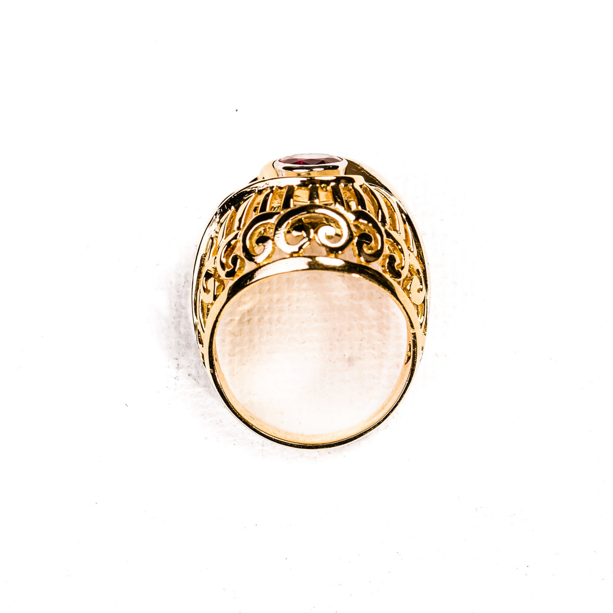 Dôme Ring in Rose Gold, Platinum, and Rubies