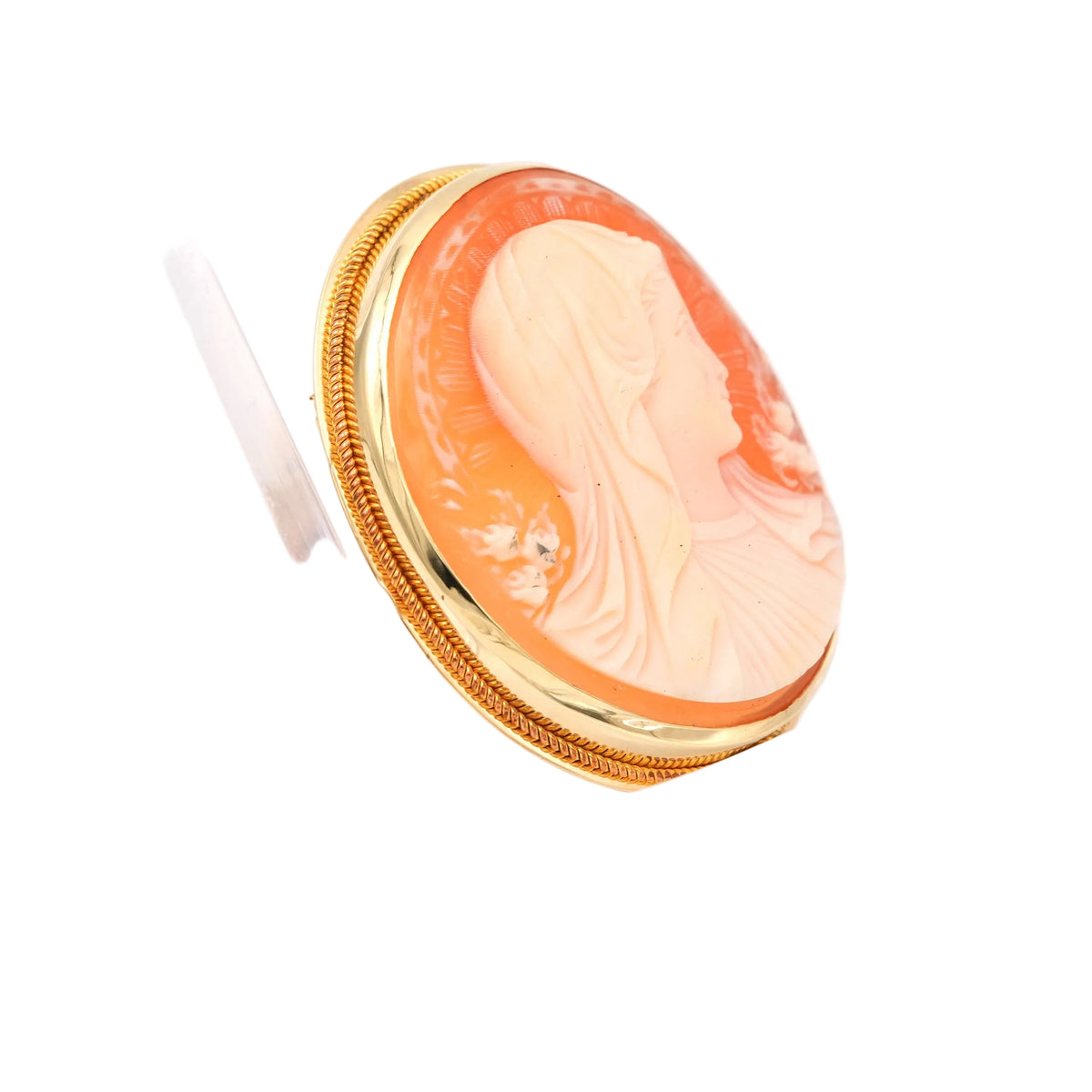 Yellow Gold Brooch with Cameo