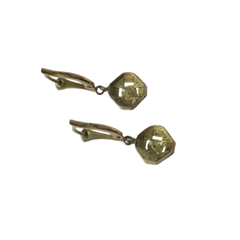 Dormeuses Pendant earrings in yellow gold, paltinium, and diamonds