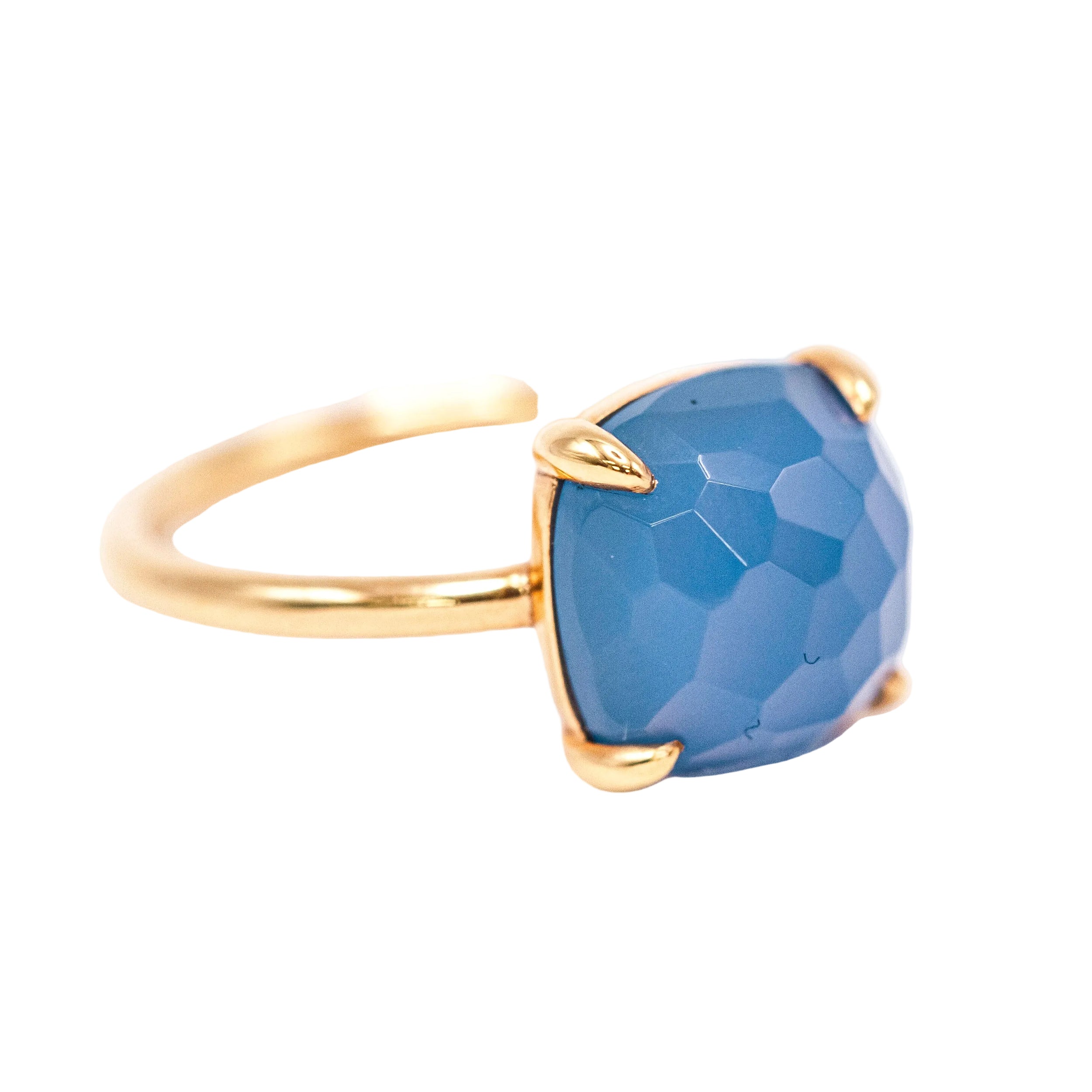 Bague Solitaire en or jaune et calcédoine