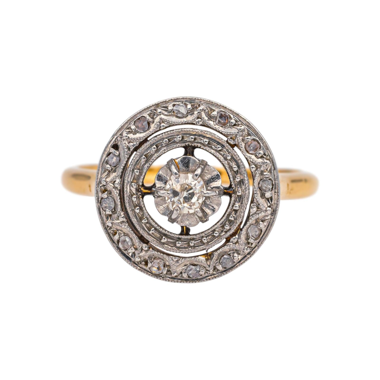 Bague Entourage en or jaune et diamants