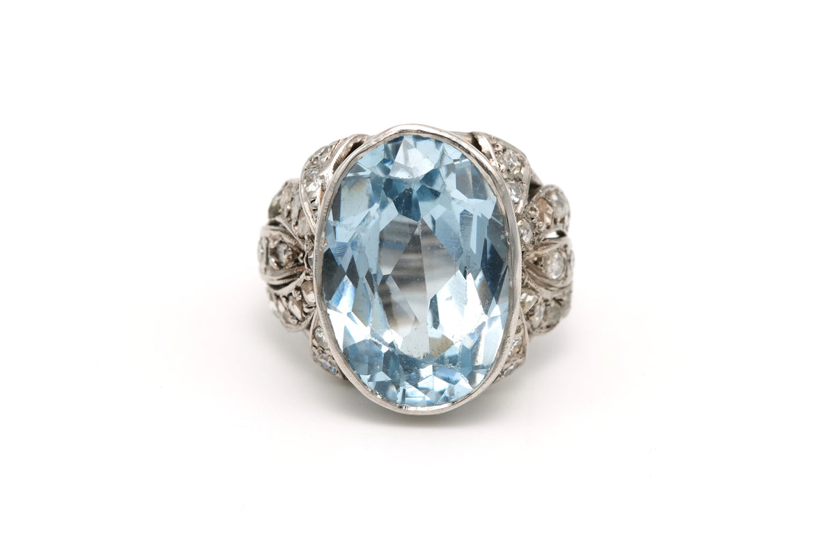 Bague Cocktail en or blanc, platine, spinelle et diamants
